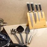 Spacious 3br - 2 Parking Spots, Full Kitchen, By Gravity Apartamento