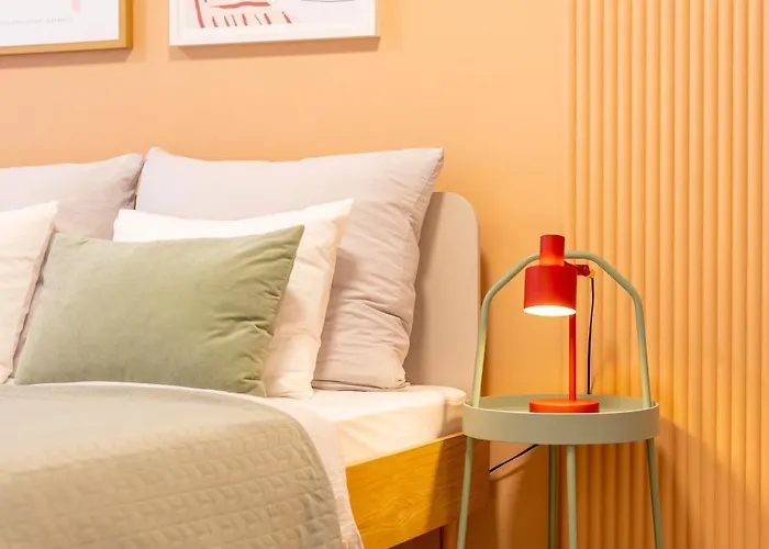 Spacious 3br - 2 Parking Spots, Full Kitchen, By Gravity Apartamento Praga